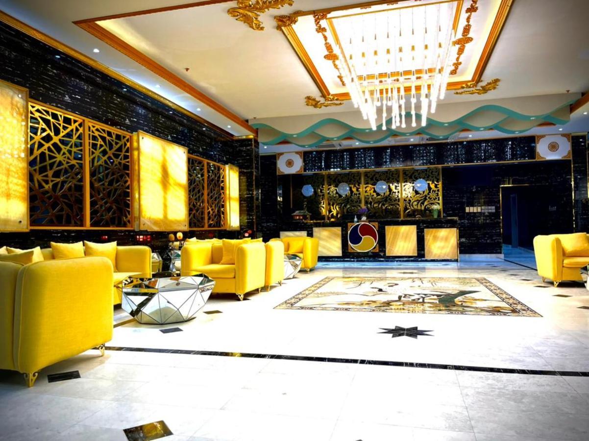 Asian Hotel Дукм Екстер'єр фото