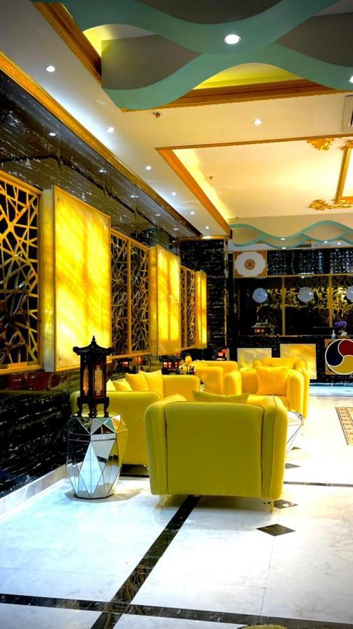 Asian Hotel Дукм Екстер'єр фото